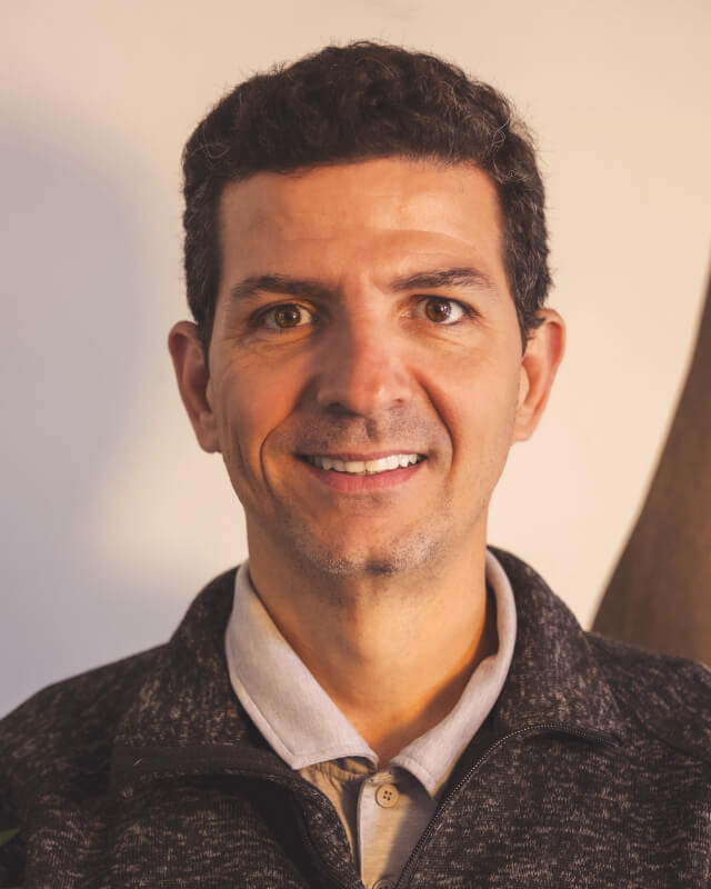 Dr. Andr&eacute; Faro